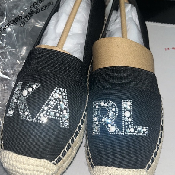 Karl Lagerfeld - Picture 2 of 10